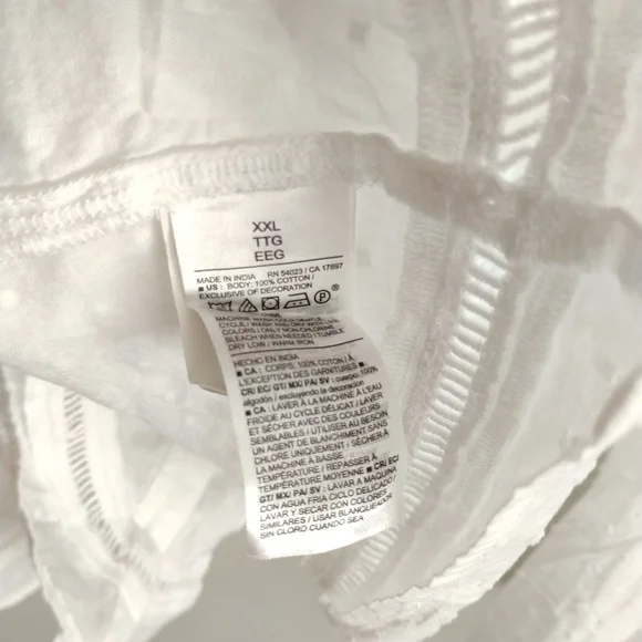 Old Navy White Button Down Shirt - Picture 7 of 8